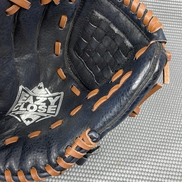 Adidas 9.5” Youth Baseball Glove Easy Close Model TS9500 Black Brown Left LHT - Picture 7 of 8
